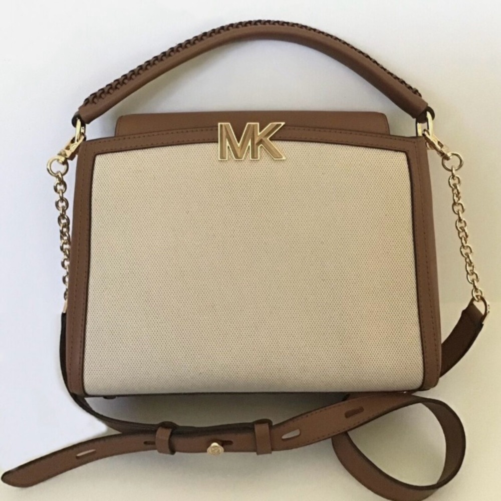 Micheal Kors Karlie crossbody bag